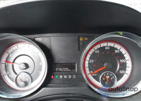 2013 Dodge Grand Caravan Sxt z USA, uszkodzony, nr VIN 2C4RDGCG5DR687274